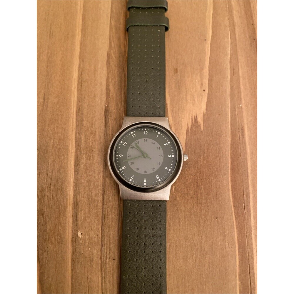 Unbranded Slim Green Watch New Battery